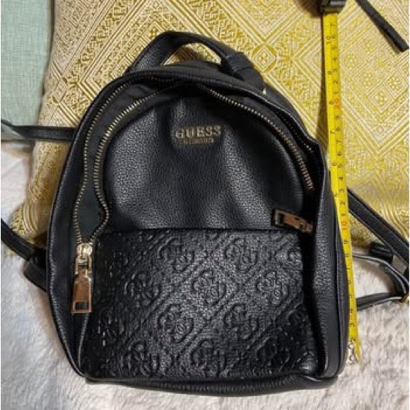 GUESS Black Logo Mini Backpack – Stylish & Compact Everyday Essential! - Picture 1 of 3